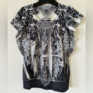 Petite Medium - Romantic Design Type / Sleeveless Top Blouse